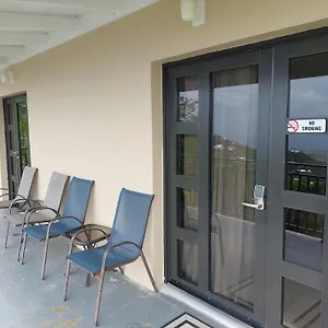 https://star-fruit-serviced-apartment-with-amazing-views.comcaribbean.com